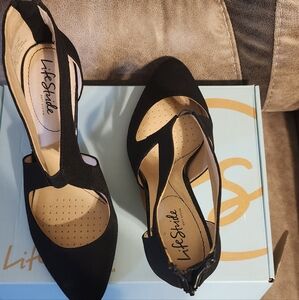Life Stride Women's Black Heels